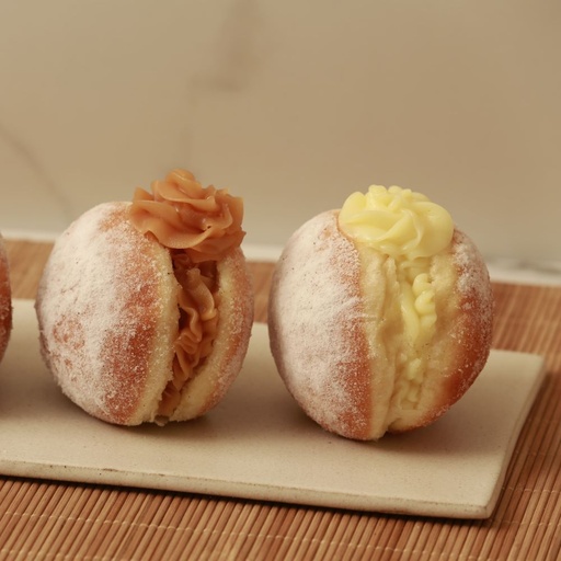 Tábua de Mini Sonho de Doce de Leite 12 Unidades