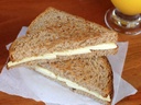 Sanduíche Queijo Minas Quente
