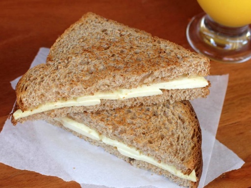 [4011] Sanduíche Queijo Minas Quente